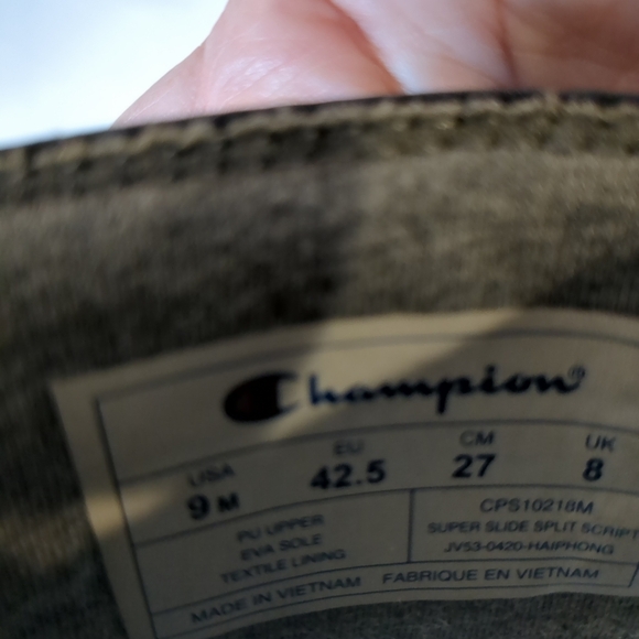 Champion mens Super Slide Split sandal black , slip on , size 9M - Picture 8 of 8